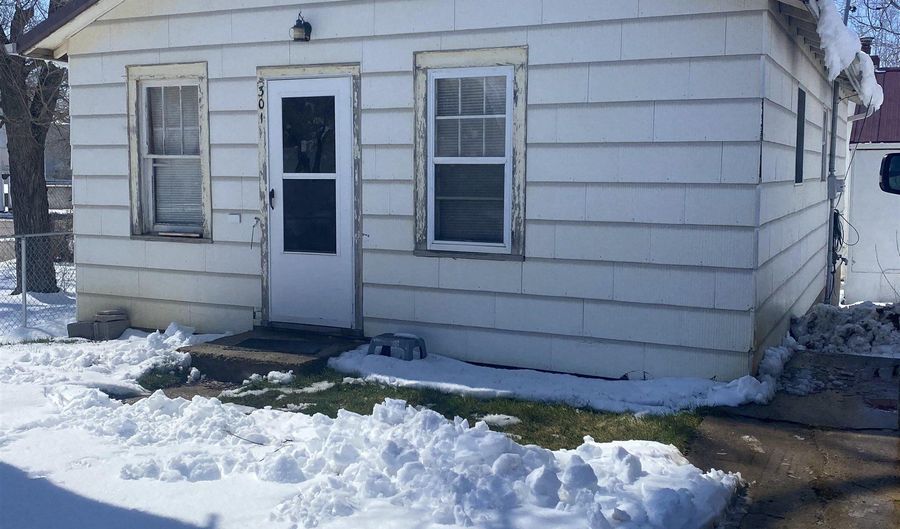 301 US Highway 85, Buffalo, SD 57720 - 2 Beds, 1 Bath
