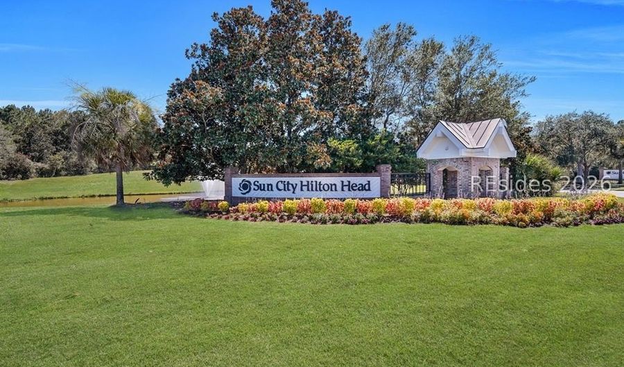 21 Landmark Ln, Bluffton, SC 29909 - 3 Beds, 3 Bath