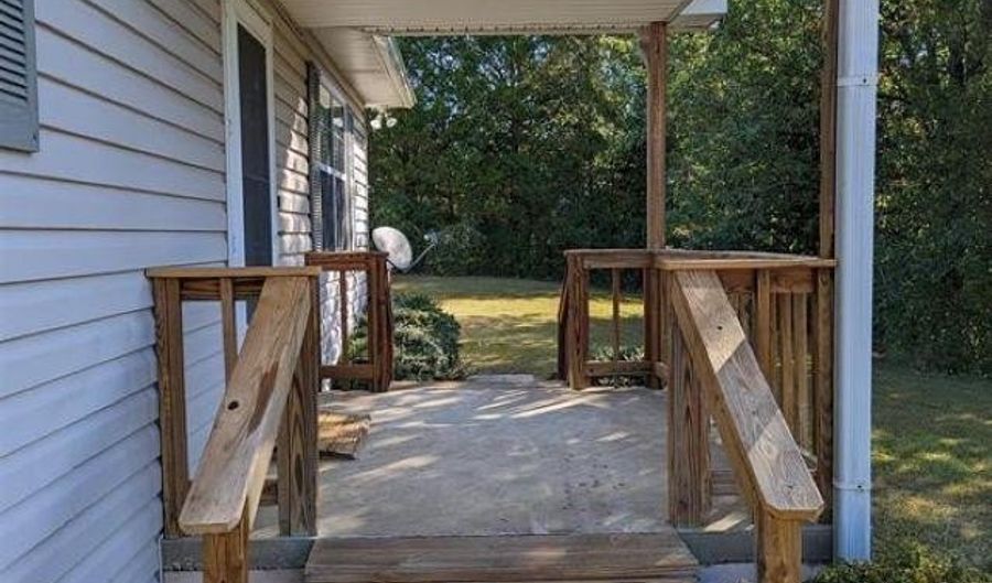 1811 MAPLE CREST Ln, Adger, AL 35006 - 2 Beds, 1 Bath