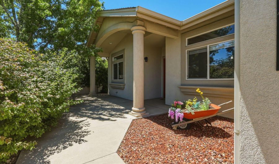 1060 Pepper Ln, Fernley, NV 89408 - 3 Beds, 2 Bath