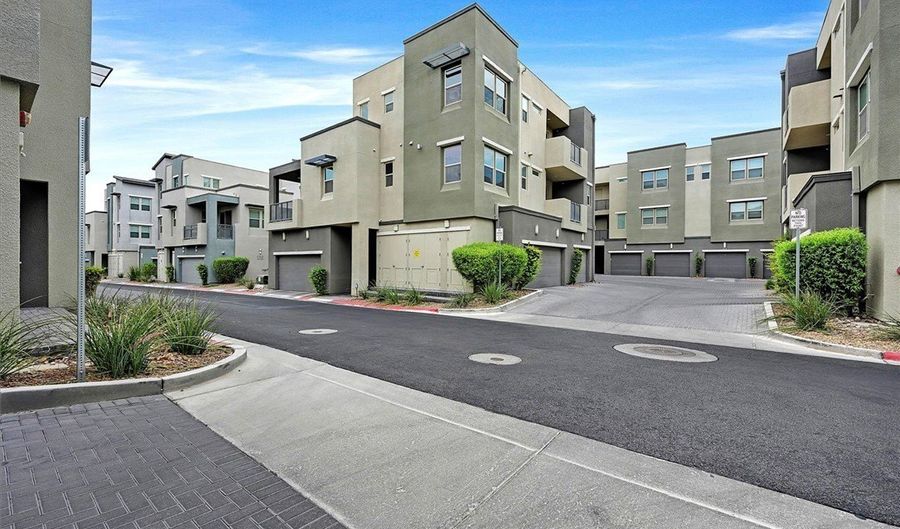 11257 Rainbow Peak Ave 209, Las Vegas, NV 89135 - 2 Beds, 3 Bath