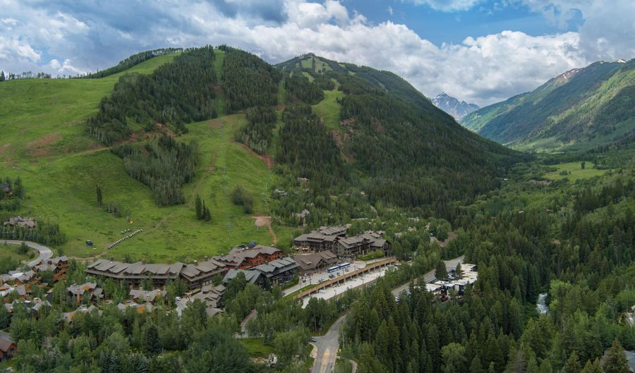 1501 Maroon Creek Rd #2, Aspen, CO 81611 - 3 Beds, 2 Bath