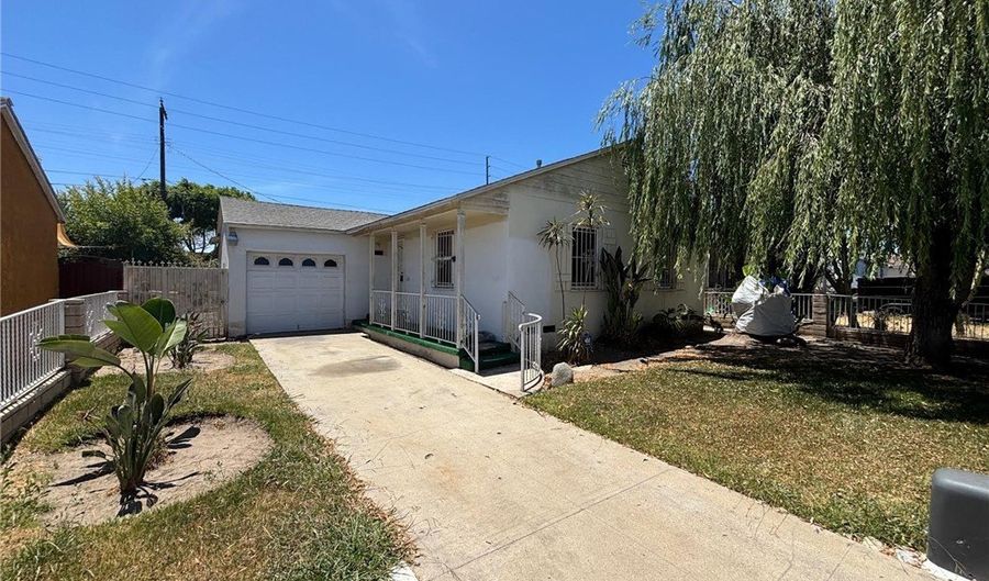 1418 W Magnolia St, Compton, CA 90220 - 2 Beds, 1 Bath