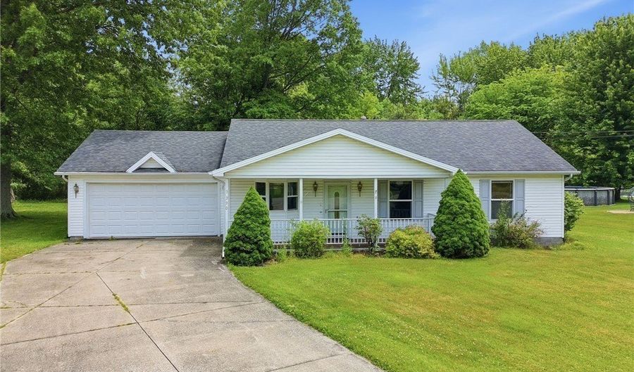 5390 Savannah Dr, Ashtabula, OH 44004 - 3 Beds, 2 Bath