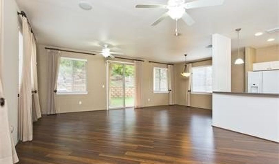 92-512 Waokele St, Kapolei, HI 96707 - 4 Beds, 3 Bath