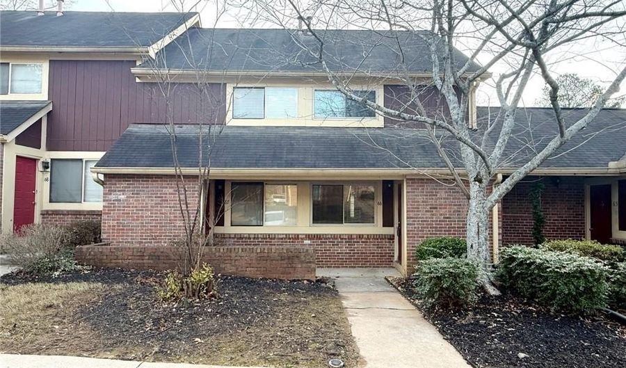 66 Country Place Ct, Alpharetta, GA 30005 - 2 Beds, 2 Bath