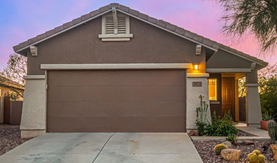 1873 W OWENS Way, Anthem, AZ 85086 - 2 Beds, 2 Bath