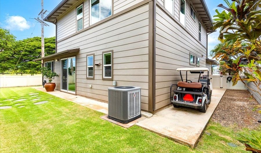 91-1089 Hokukai Pl, Ewa Beach, HI 96706 - 4 Beds, 3 Bath
