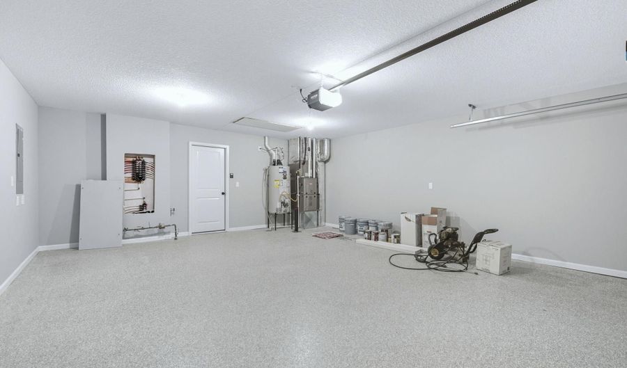 118 Sunset Dr, Avilla, IN 46710 - 4 Beds, 2 Bath