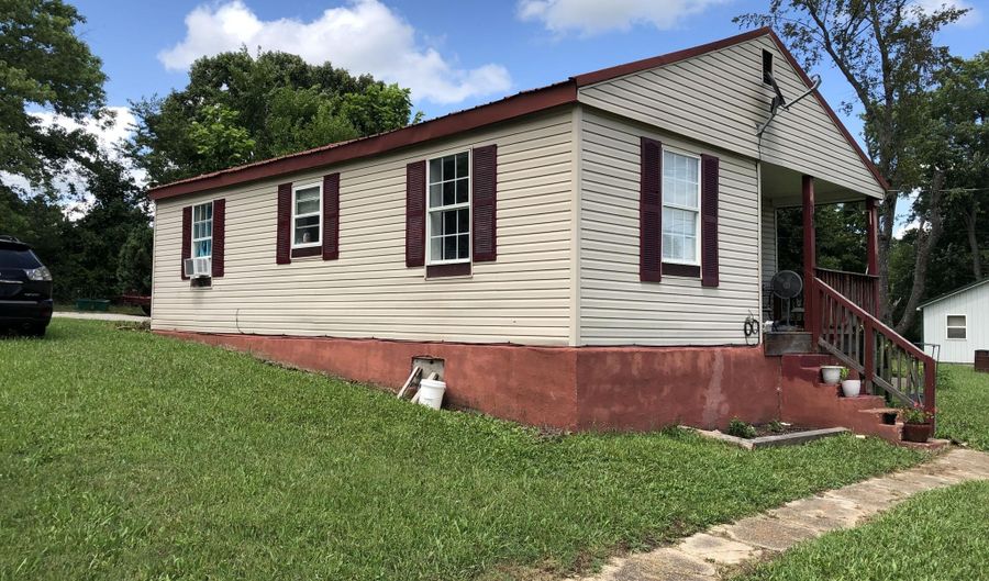 703 P Hwy, Alton, MO 65606 - 2 Beds, 1 Bath