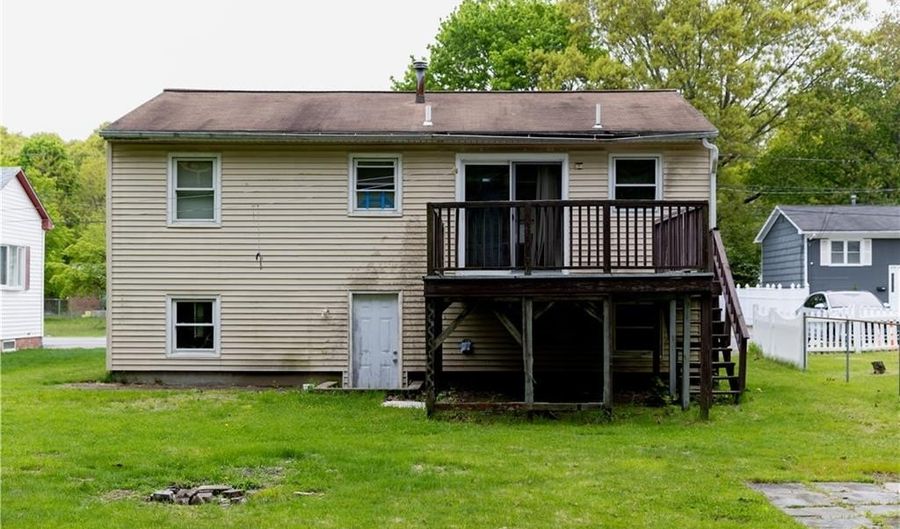 64 Perkins Ave, Cranston, RI 02910 - 2 Beds, 1 Bath