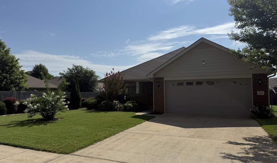 341 VINCENT St, Alabaster, AL 35007 - 3 Beds, 2 Bath