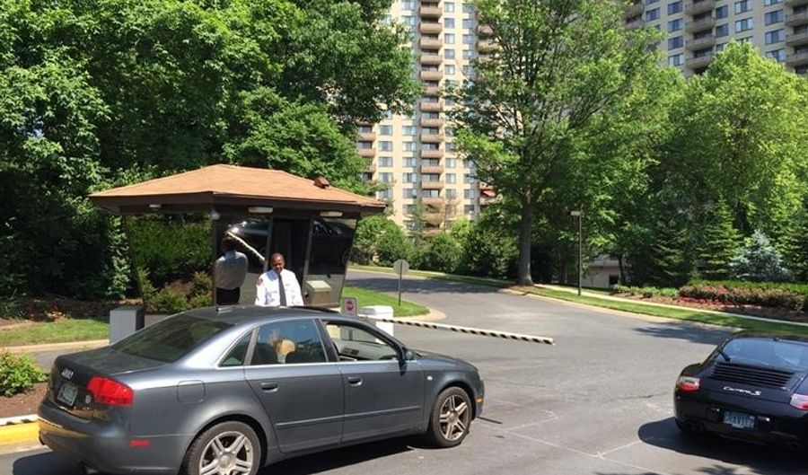 5225 POOKS HILL Rd 1401N, Bethesda, MD 20814 - 1 Beds, 1 Bath