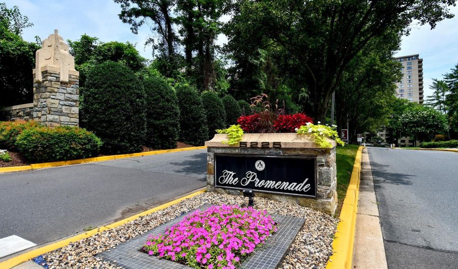 5225 Pooks Hill Rd POOKS HILL Rd 222N, Bethesda, MD 20814 - 1 Beds, 1 Bath
