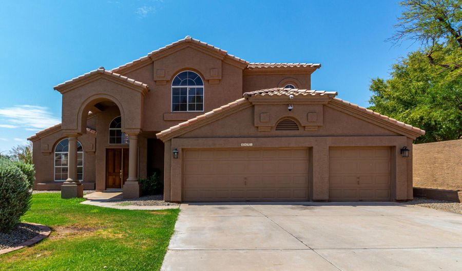 6491 W LINDA Ln, Chandler, AZ 85226 - 5 Beds, 3 Bath
