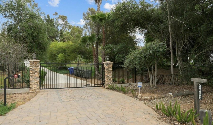 1852 Foxfire Rd, Fallbrook, CA 92028 - 4 Beds, 2 Bath
