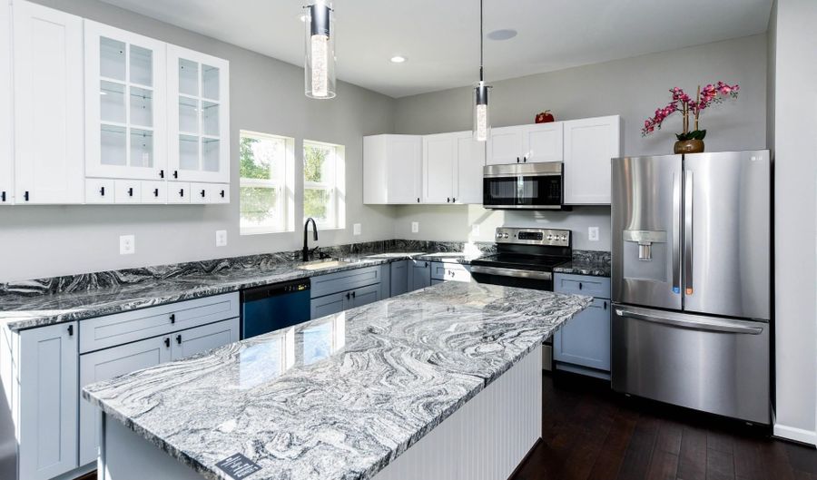 16311 AYRWOOD Ln, Bowie, MD 20716 - 4 Beds, 4 Bath