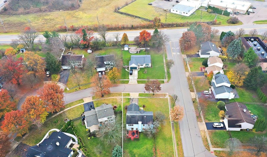 1670 Yosemite Pkwy, Algonquin, IL 60102 - 4 Beds, 3 Bath