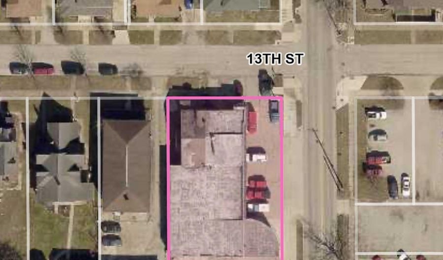 1301 1303 L St, Bedford, IN 47421 - 0 Beds, 2 Bath