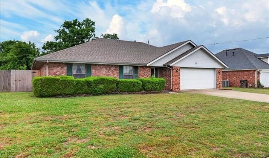 4809 Nebraska Ave, Bartlesville, OK 74006 - 3 Beds, 2 Bath