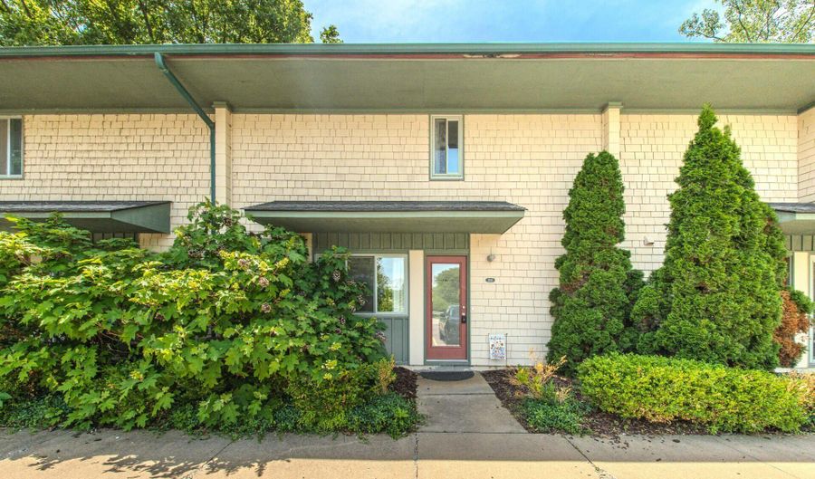 1795 Hideaway Ln, Ann Arbor, MI 48105 - 2 Beds, 1 Bath