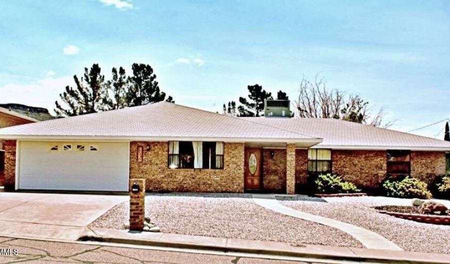 3034 Del Prado, Alamogordo, NM 88310 - 4 Beds, 3 Bath