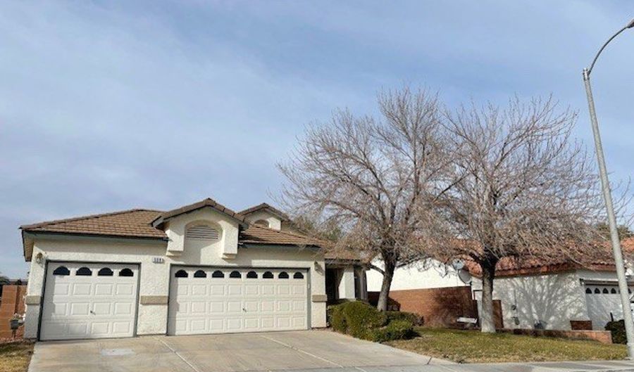 509 First Light St, Henderson, NV 89052 - 3 Beds, 2 Bath