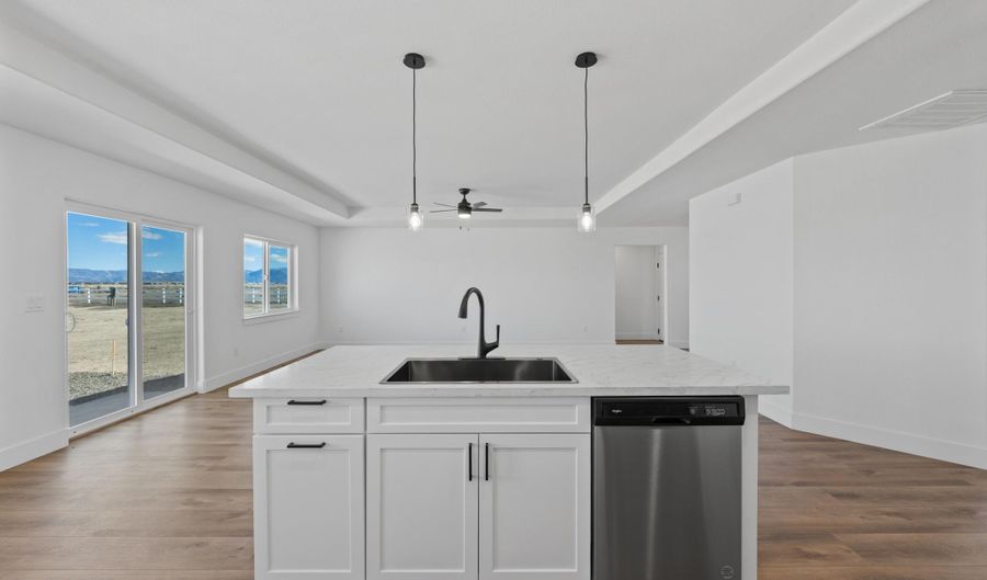 440 Emerald Ct, Battle Mountain, NV 89820 - 3 Beds, 2 Bath