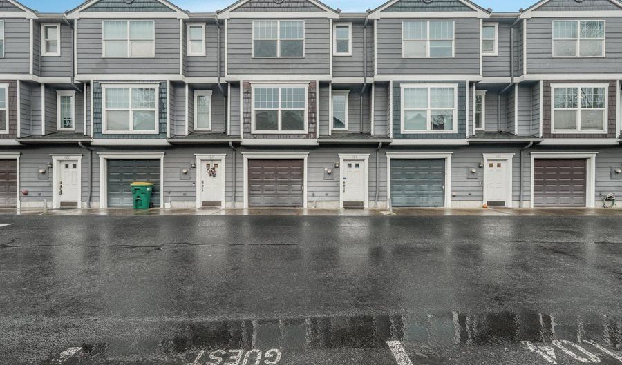 1244 SW 160TH Ave 104, Beaverton, OR 97006 - 3 Beds, 2 Bath