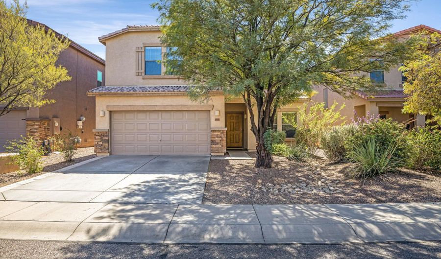 3737 W MEDINAH Way, Anthem, AZ 85086 - 4 Beds, 4 Bath