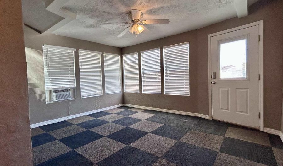 1404 S Twenty-First St, Artesia, NM 88210 - 4 Beds, 2 Bath