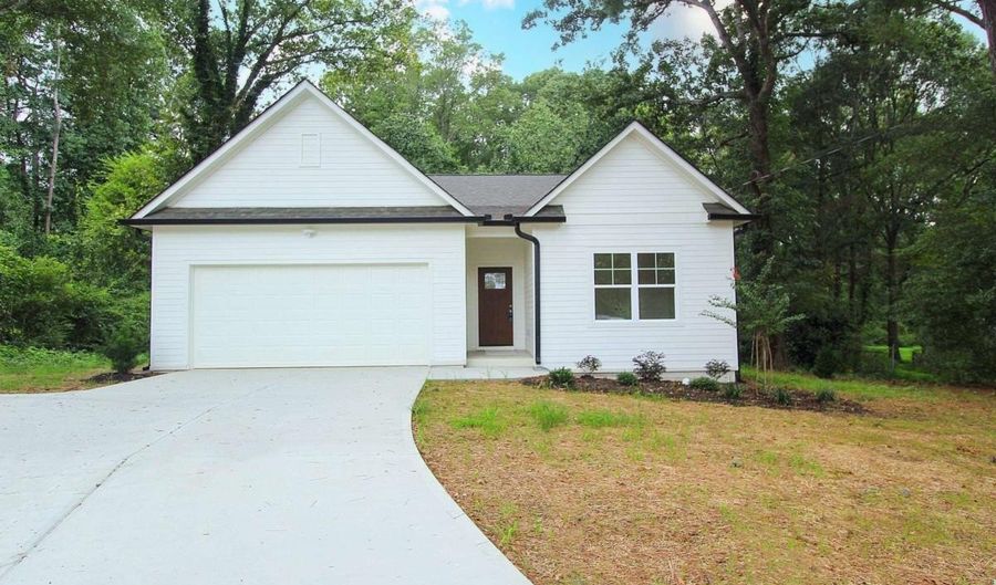 5864 Rockhill, Austell, GA 30106 - 3 Beds, 3 Bath