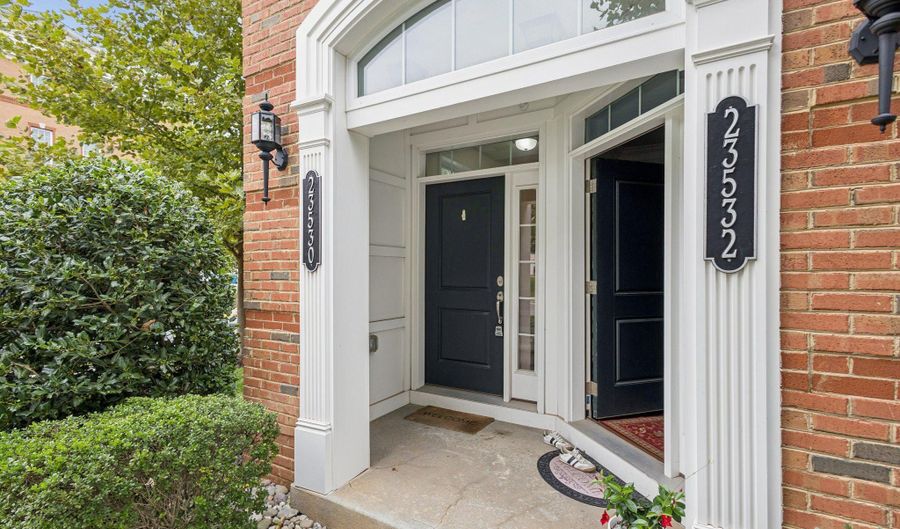 23530 BELVOIR WOODS Ter, Ashburn, VA 20148 - 3 Beds, 3 Bath