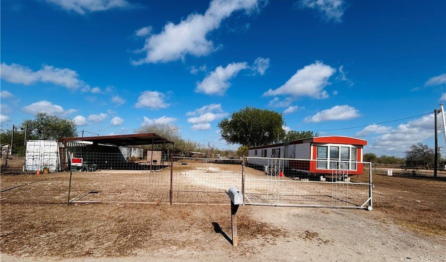 127 County Road 3201, Alice, TX 78332 - 3 Beds, 1 Bath