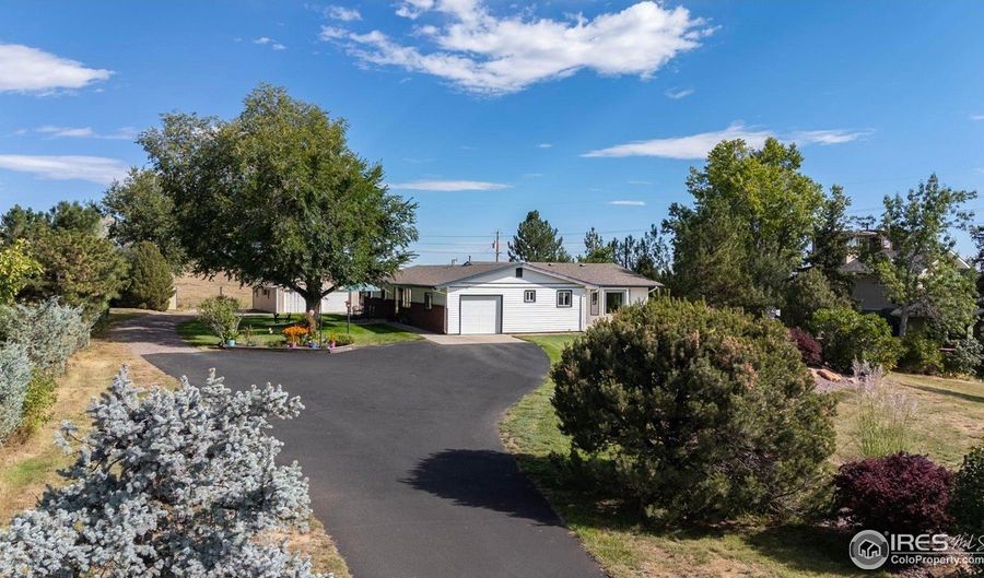 6833 Fairview Dr, Boulder, CO 80303 - 4 Beds, 3 Bath