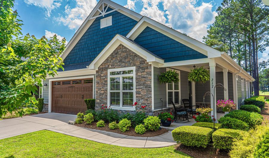 217 Tippecanoe Pl, Aberdeen, NC 28315 - 3 Beds, 2 Bath