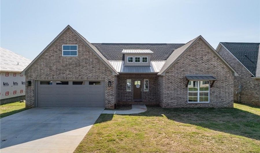 504 Waggoner Ln, Barling, AR 72923 - 4 Beds, 2 Bath
