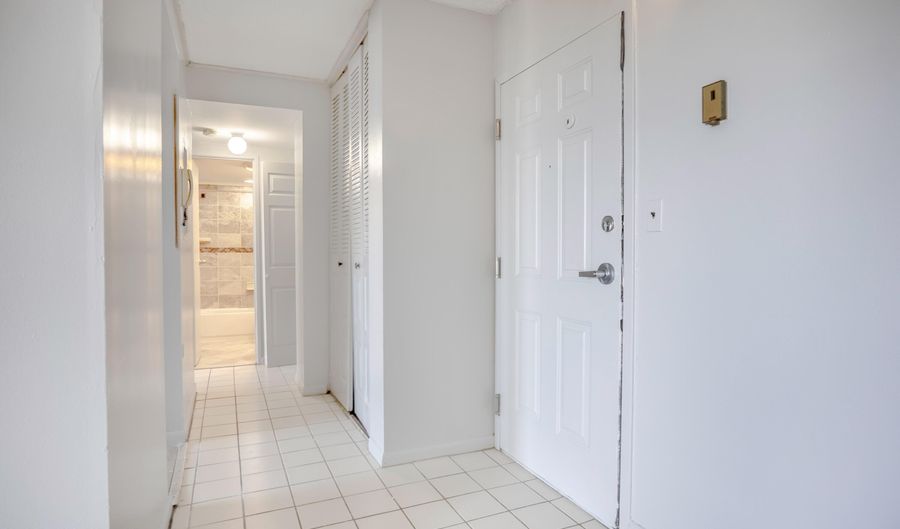 1000 River Rd 4G, Belmar, NJ 07719 - 1 Beds, 1 Bath