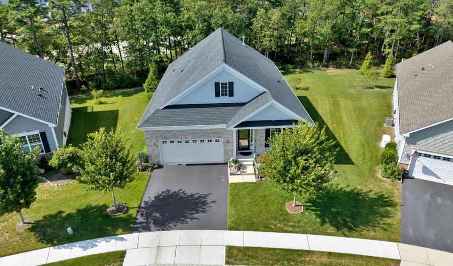 66 Butler Dr, Barnegat, NJ 08005 - 2 Beds, 2 Bath