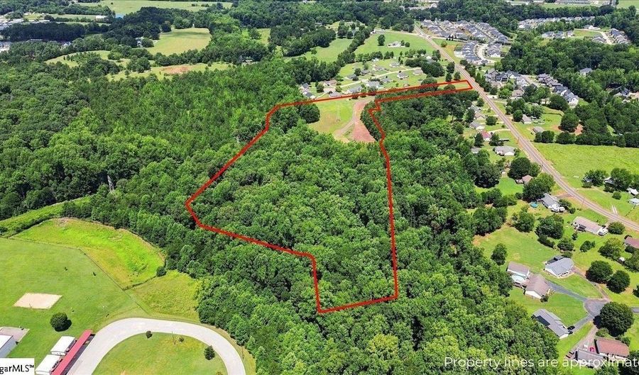 557 Seay Rd, Boiling Springs, SC 29316 - 0 Beds, 0 Bath