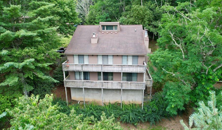 625 Old Turnpike Rd E, Banner Elk, NC 28604 - 7 Beds, 5 Bath