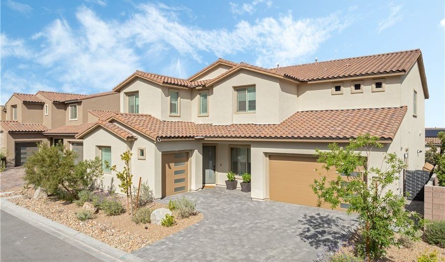 212 Harris Peak St, Las Vegas, NV 89138 - 5 Beds, 6 Bath