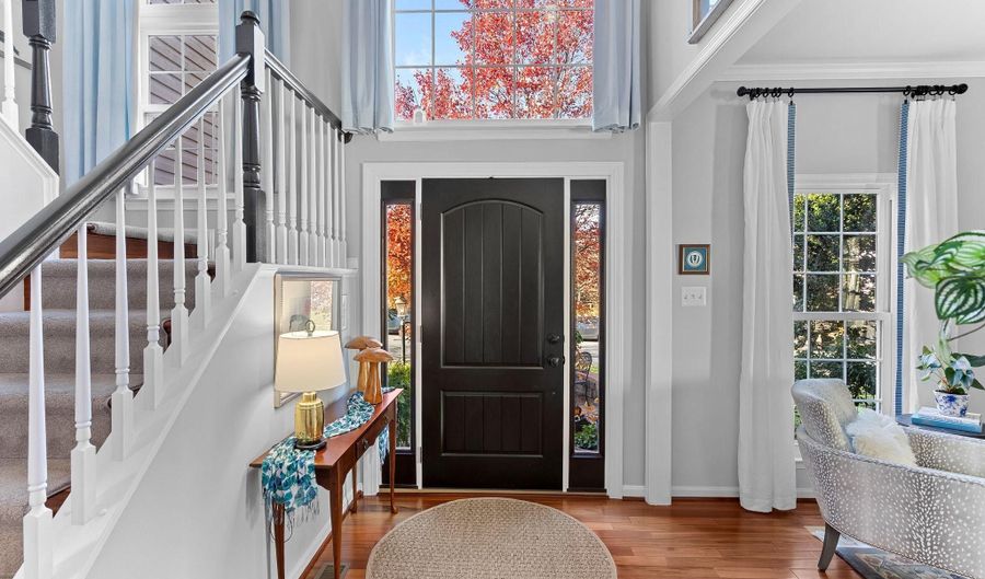 20340 ADVANTAGE Ct, Ashburn, VA 20147 - 4 Beds, 3 Bath