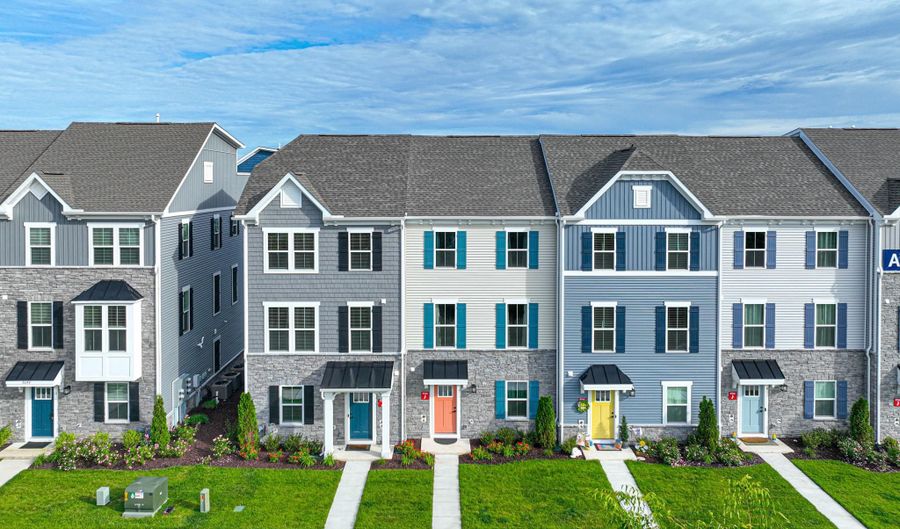 8626 S PARK Dr 6, Berlin, MD 21811 - 4 Beds, 3 Bath