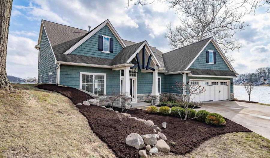 80 Ln 510F Lake James, Angola, IN 46703 - 3 Beds, 3 Bath