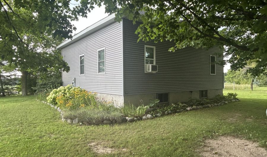 7008 Marwede Rd, Alpena, MI 49707 - 3 Beds, 2 Bath
