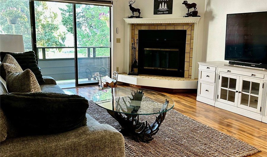 220 Bridge St Ss1-8, Bigfork, MT 59911 - 2 Beds, 3 Bath