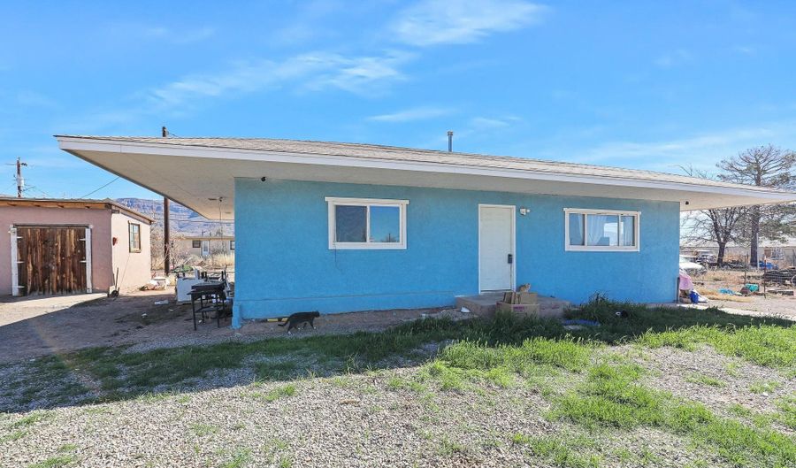 18 Sage Ave, Alamogordo, NM 88310 - 2 Beds, 1 Bath