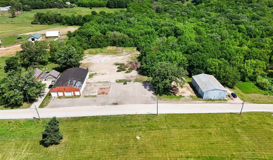 9070 9098 & Outlot NE 12th Ave, Altoona, IA 50009 - 0 Beds, 0 Bath