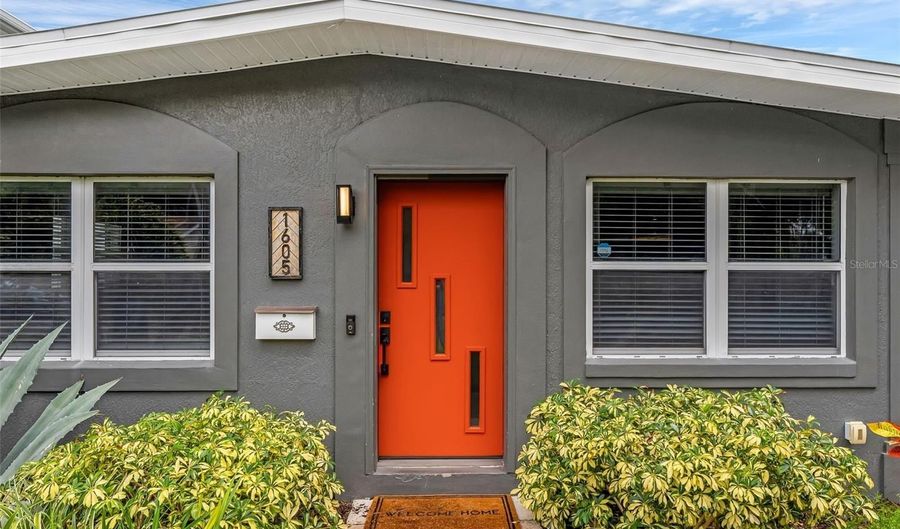 1605 FLORINDA Dr, Orlando, FL 32804 - 3 Beds, 2 Bath